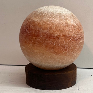 گوی سنگ نمک قطر ۷ با پایه G2